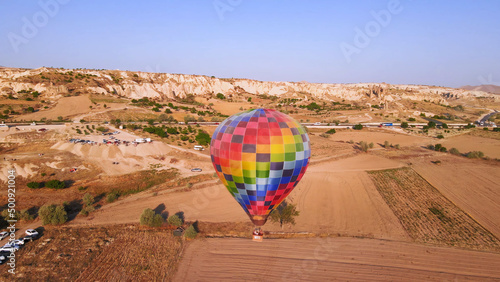 Hot air balloons in Cappadocia, Turkey © Alp Galip