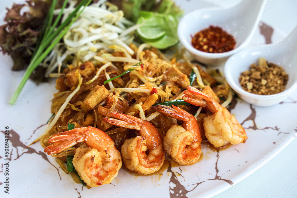 Pad Thai , stir-fried rice noodles with shrimp , Thai food style Pad Thai , stir-fried rice noodles with shrimp , Thai food style