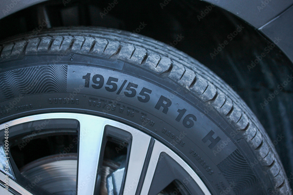 Budget tire of the size 195/55 R16