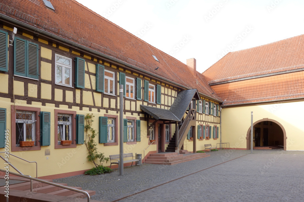 hattersheim, posthof in der altstadt