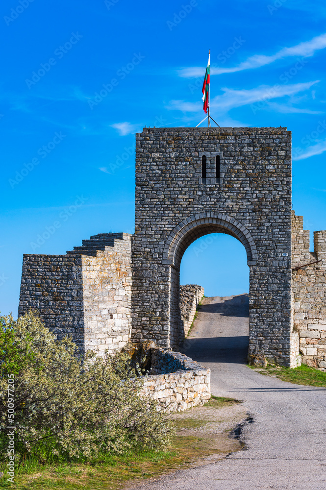 Eingangstor zur Kaliakra Festung an der Bulgarischen Schwarzmeerküste bei Balgarevo