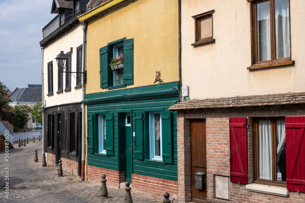 Fototapeta premium Häuserfassaden in St-Leu (Amiens, Frankreich)