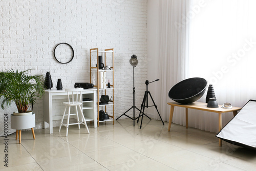 Modern photography studio i...