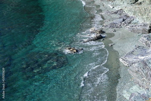 佐多岬灯台近くで見たエメラルドグリーンの海の情景＠愛媛