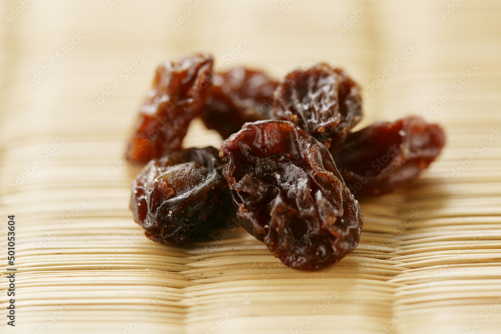 Dried fruits Dried fruits