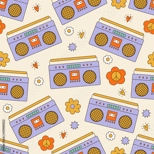 Seamless vector pattern with old record player and daisy flowers in groovy style. 80s, 90s vibes funky background. Vintage nostalgia texture with boombox for design and print