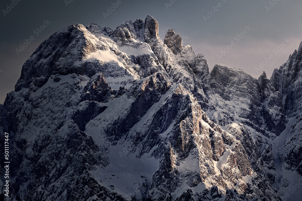 © robertharding - Snowy Dolomites peak hit by sunlight at sunset, Dolomites, Trentino-Alto Adige © robertharding - Snowy Dolomites peak hit by sunlight at sunset, Dolomites, Trentino-Alto Adige