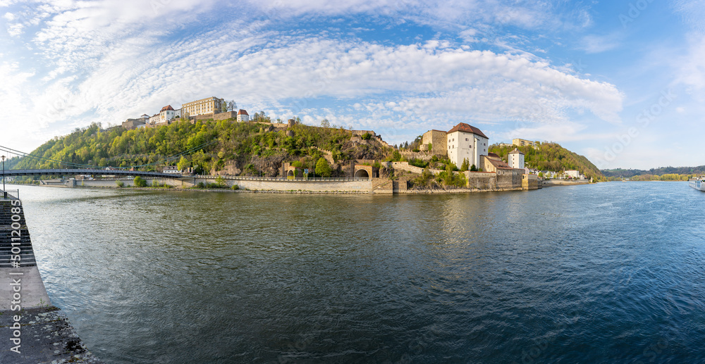 Naklejka premium Passau | Veste Oberhaus | Panorama | Niederbayern | Burg