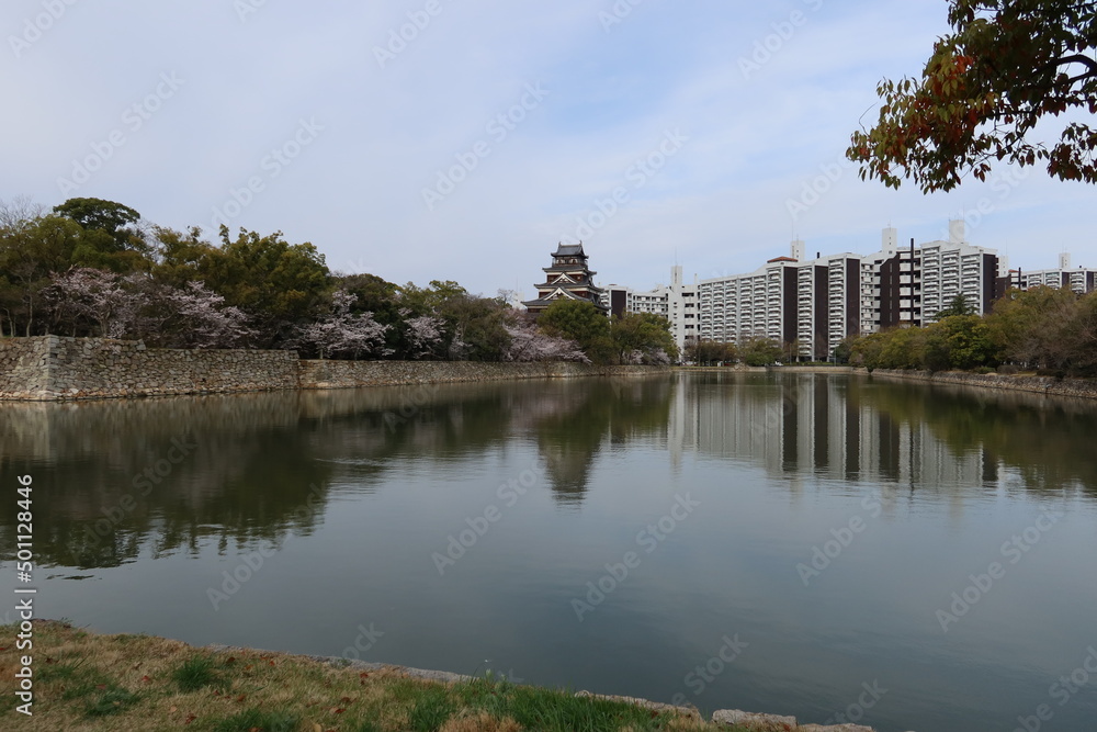 A Japanese castle : a scene of Hiroshima-jyo Castle at Hiroshimajyo-koen Park in Hiroshima City in Hiroshima Prefecture in Japan 日本の広島県広島市にある広島城公園の一風景