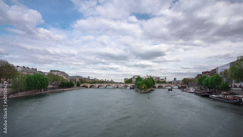 Banks of the river Siene with le de la Cite timelapse, Paris. Banks of the river Siene with le de la Cite timelapse, Paris.