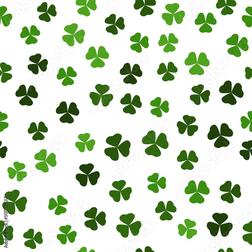 simple vector illustration green pattern trefoil on white background