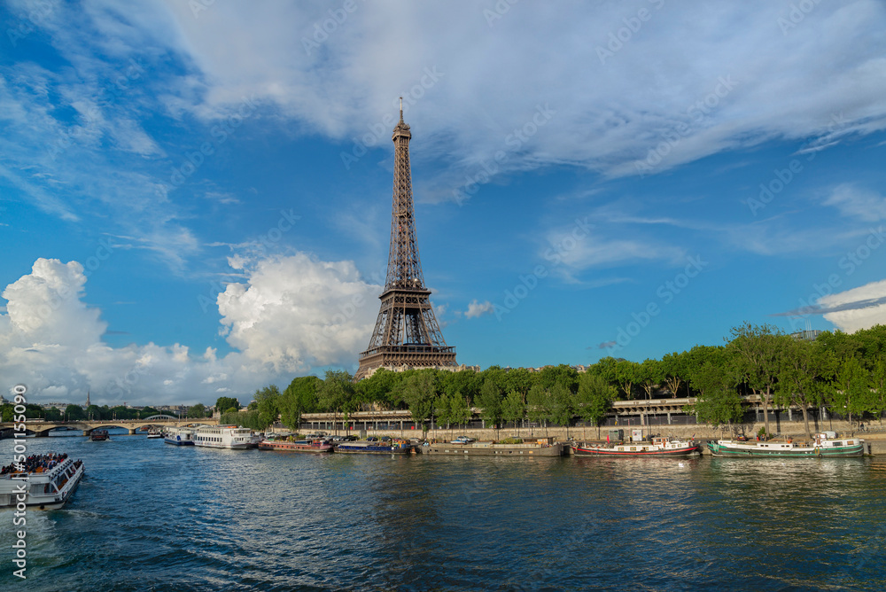 The Eiffel Tower seen from pont de Bir-Hakeim