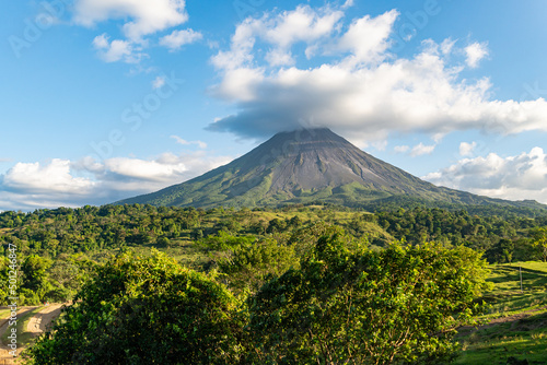 "El Arenal" volcano