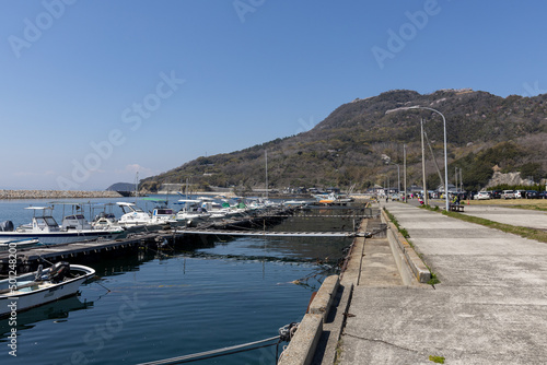 Wallpaper Mural 麓から見た紫雲出山（しうでやま）香川県三豊市 Torontodigital.ca