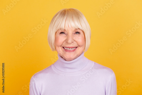 Quadro em tela Photo of mature cheerful pretty woman toothy smile visit clinic cavity protectio