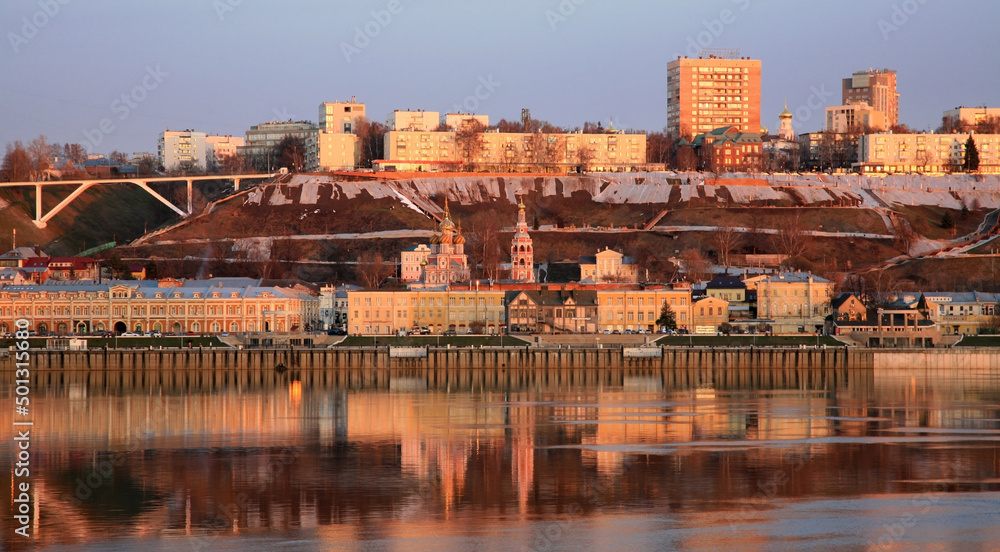 View of Nizhny Novgorod from the Okskaya embankment on the Strelka
