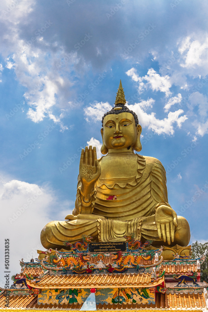 Stunning temple in Nakhon Nayok, Thailand Stunning temple in Nakhon Nayok, Thailand