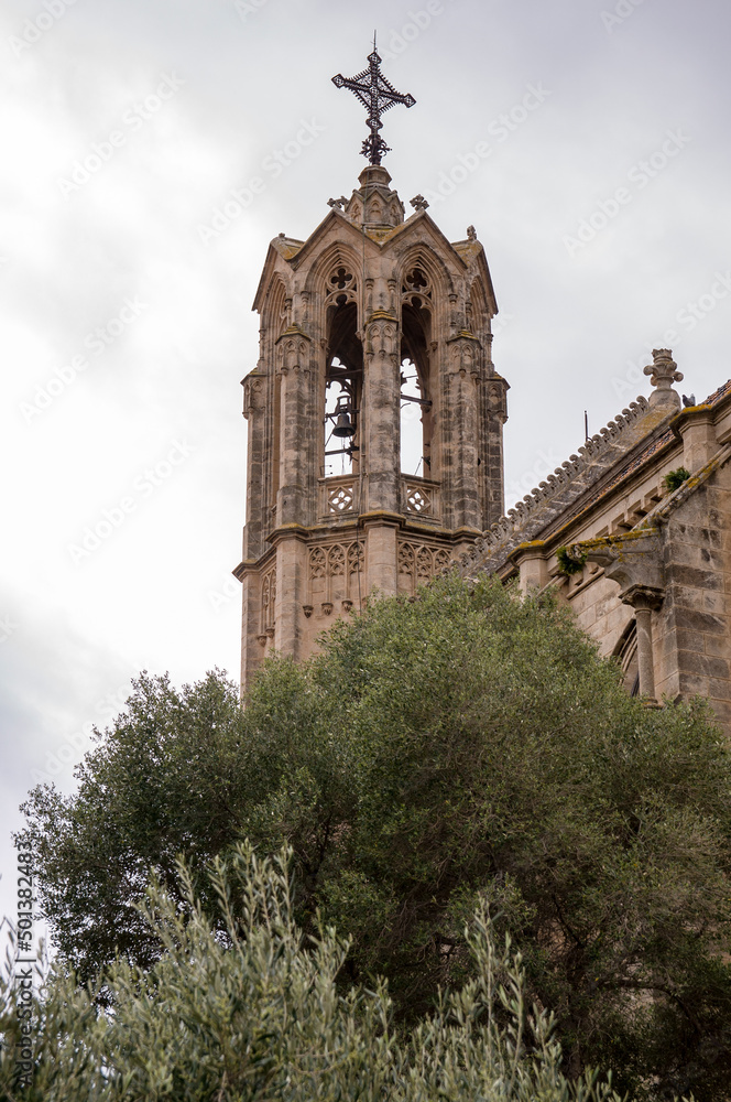 Iglesia Santa María de Portbou, Costa Brava, Gerona, Cataluña, España. Torre