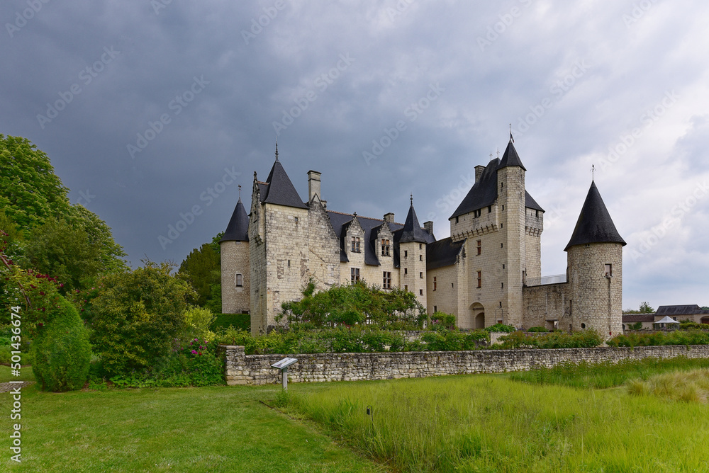 Frankreich - Lémeré - Burg Le Rivau 