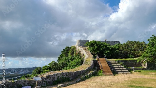 丘の上の砦