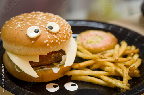 ハンバーガーモンスター