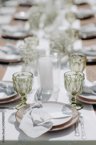 banquet table setting at a wedding