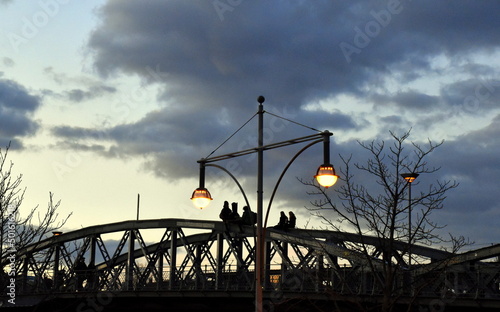 Wiwili-Brücke in Freiburg am Abend photo