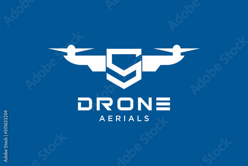 Letter S Drone logo design template. Photography drone icon vector. Creative design. Illustration