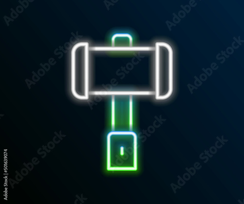 Glowing neon line Medieval battle hammer icon isolated on black background. Colorful outline concept. Vector