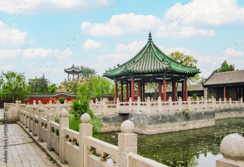 Landscape photography of ancient Chinese architecture 