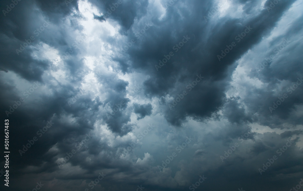 Obraz premium Storm clouds with the rain. Nature Environment Dark huge cloud sky black stormy cloud