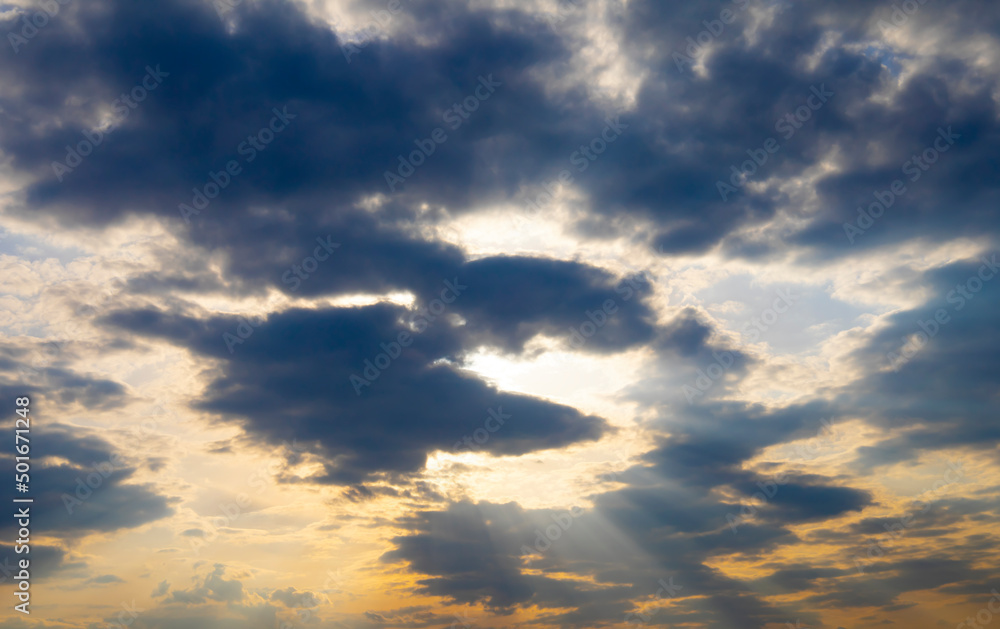 Fototapeta premium Sky with dark gray clouds before rain
