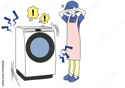 洗濯機の騒音に困る女性
