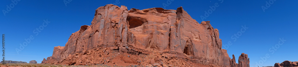 Monument Valley - Panoramic Butte