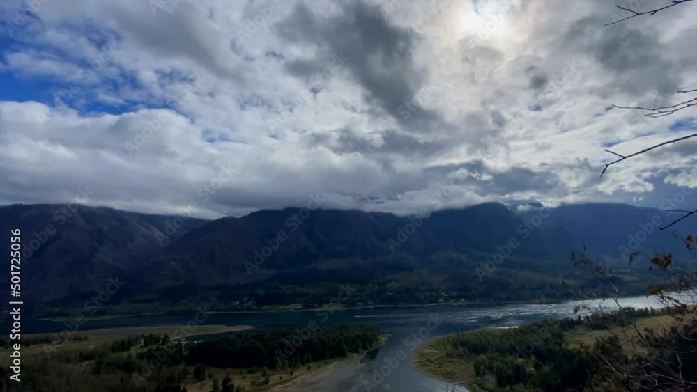Fall season Time Lapse in the Columbia River Gorge, looking south toward Oregon. Fall season Time Lapse in the Columbia River Gorge, looking south toward Oregon.