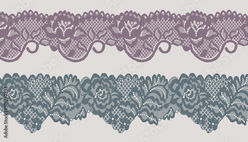 Large Flower Lace Trim with a scallop edge.