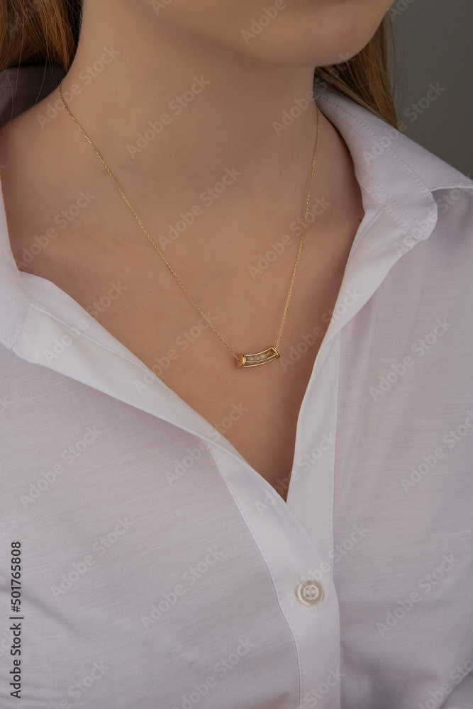 women's gold pendant around the neck of a girl, women's jewelry, pendant with stones, women's accessories, women's jewelry women's gold pendant around the neck of a girl, women's jewelry, pendant with stones, women's accessories, women's jewelry
