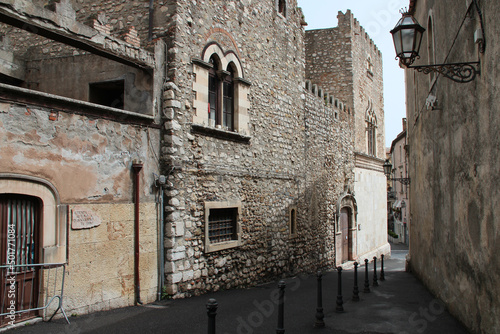 Fototapeta Naklejka Na Ścianę i Meble -  medieval palace (corvaja) in taormina in sicily (italy) 
