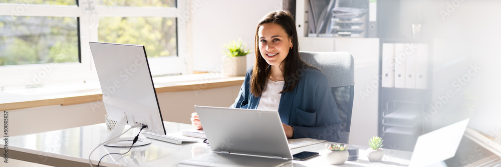 Professional Accountant Woman In Office Doing Accounting Professional Accountant Woman In Office Doing Accounting