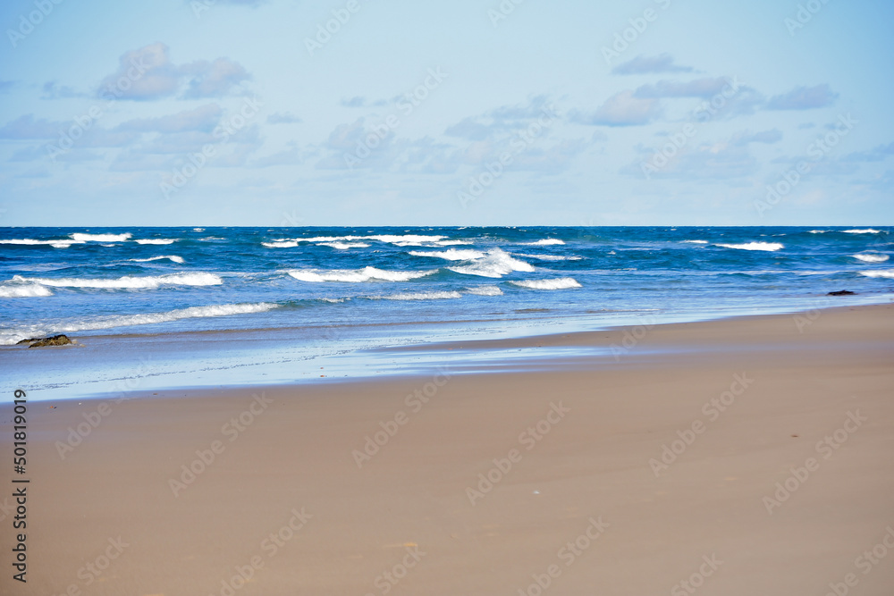 beach and sea, sea waves, brazilian beach, beach in sunny day, northeastern brazilian beach, brazilian summer, horizon line, deserted beach, Sibaúma, ebb tide, low tide, background, summer opening beach and sea, sea waves, brazilian beach, beach in sunny day, northeastern brazilian beach, brazilian summer, horizon line, deserted beach, Sibaúma, ebb tide, low tide, background, summer opening