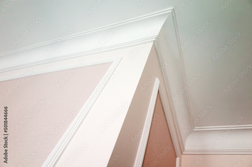 Fototapeta premium Abstract classic architecture background photo with white ceiling details