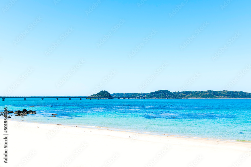 角島とビーチ