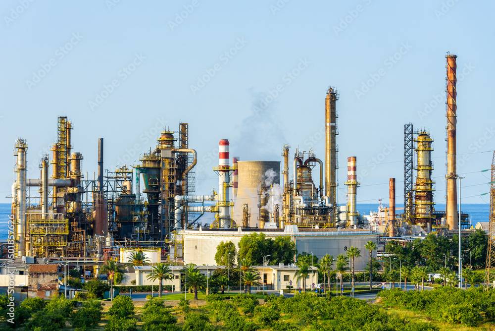 Port of Milazzo oil refinery, one of the biggest the industrial areas in Sicily, Italy.
Port of Milazzo oil refinery, one of the biggest the industrial areas in Sicily, Italy.