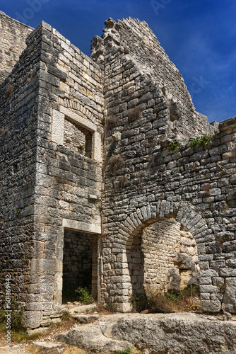 Château de Dvigrad en Croatie © Olivier Kumičić