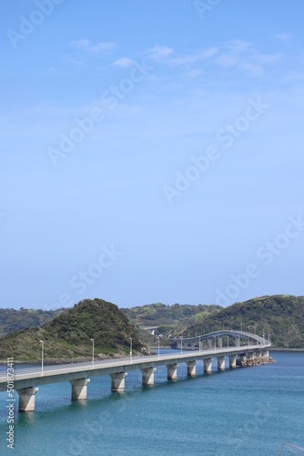 Wallpaper Mural 【角島大橋】角島の自然と山口県下関市豊北町大字神田 Torontodigital.ca
