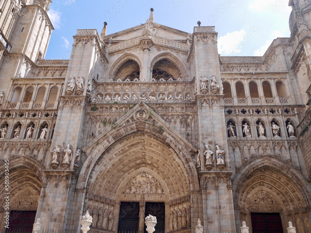Facade of Primada Santa Maria de Toledo Cathedral. Toledo, Castile La Mancha, Spain.