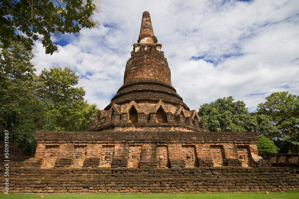 Main Chedi of Wat Phra Kaeo, Kamphaeng Phet, Thailand