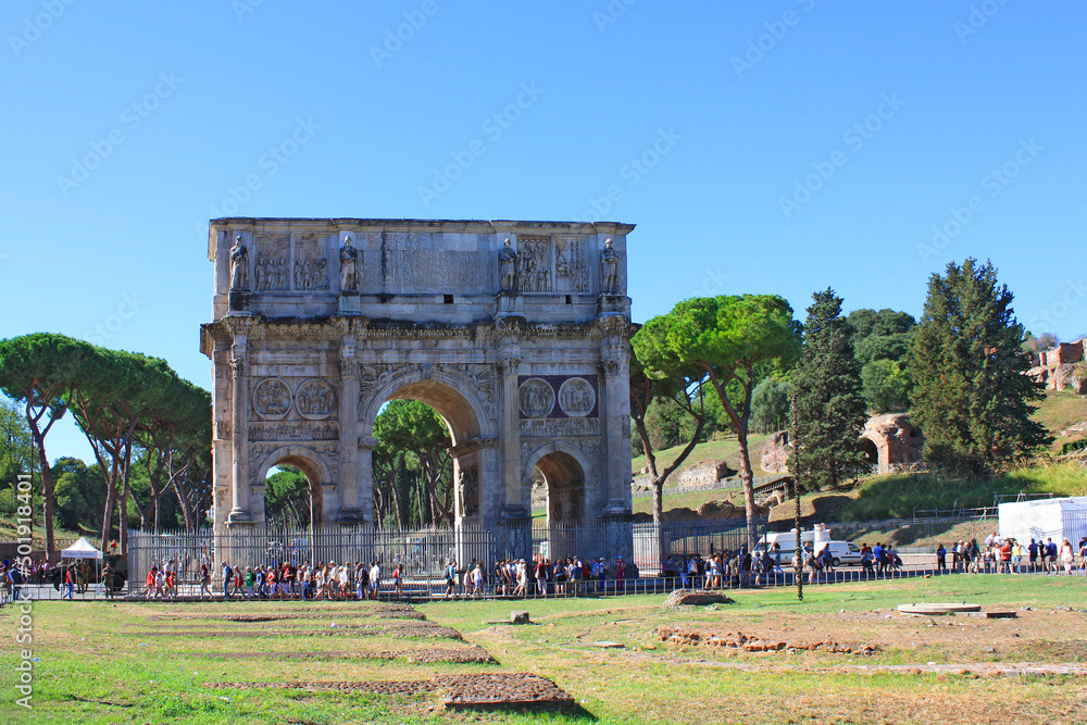 Arch of Constantine in Rome, Italy Arch of Constantine in Rome, Italy