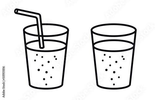 Water oder lemonade glass with sparkling icon