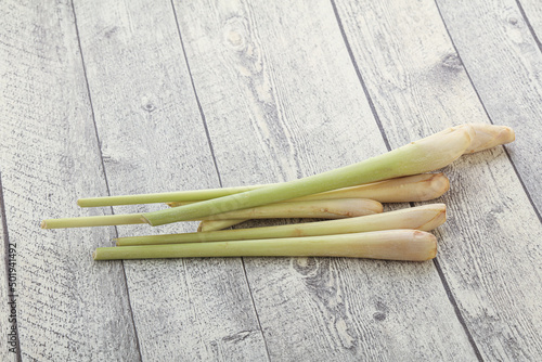 Raw lemongrass stem aroma for cooking